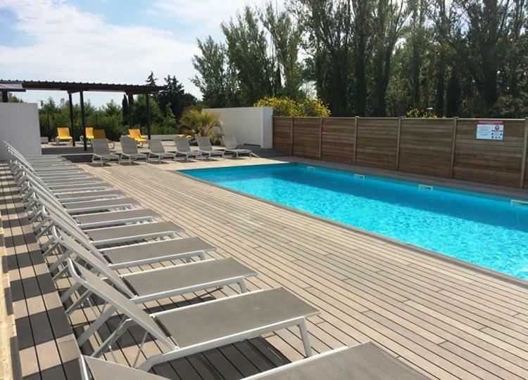 Les Terrasses D'Aix - Studio Avec Grande Terrasse Privee Эгюий Экстерьер фото